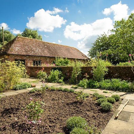 Hotel All Hallows Farmhouse Wimborne Saint Giles Exterior foto